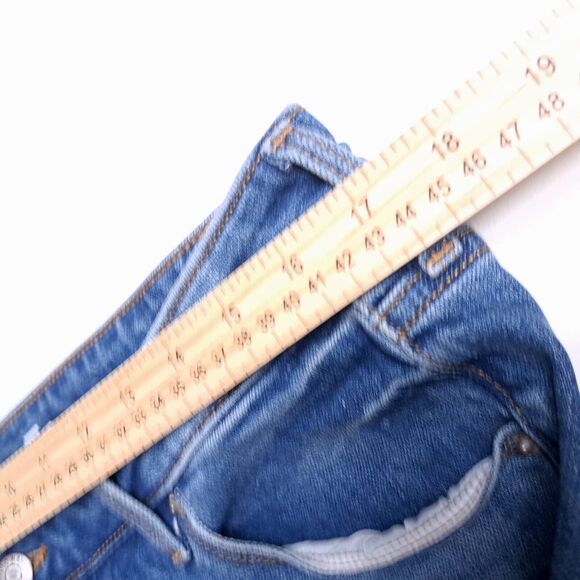 Old Navy Power Slim Straight High Rise Denim Jeans Raw Hem Womens 16 Medium Wash - Picture 8 of 10